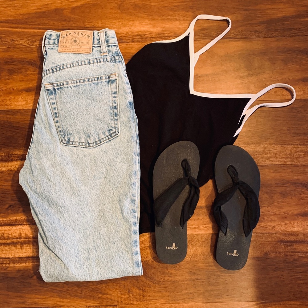 Vintage gap “mom jeans”